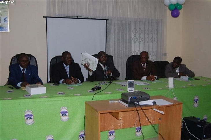 Université de Bouaké-la-neuve - Pr Lazare Poamé (Président) : 